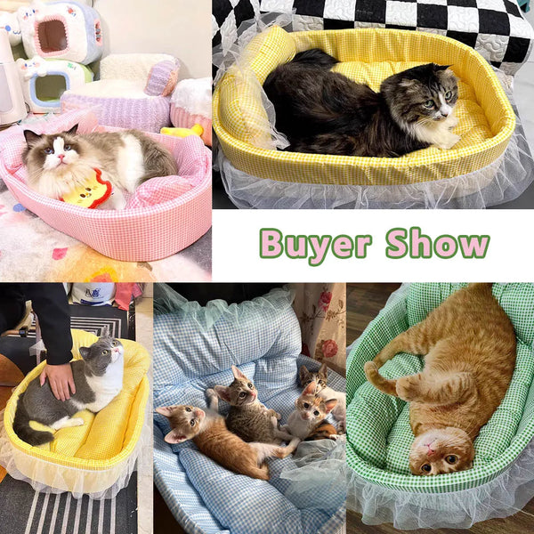 Lace-Trimmed Cat Princess Sofa